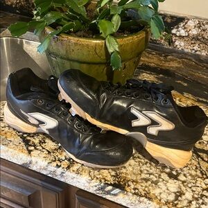 Ringor Diamond Bandit II Softball Metal Cleats Women’s 8